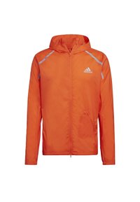 Veste à capuche orange vif Adidas avec fermeture éclair frontale, manches longues et bandes réfléchissantes aux épaules pour la visibilité.