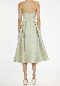 True Decadence Vestido de cóctel - green floral jacquard