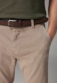 Next Chino - stone