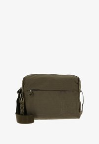 Non sélectionné, oil