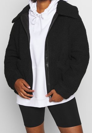 Winterjacke - black