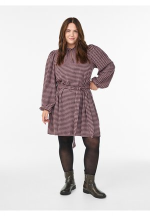 Zizzi KURZES KARIERTES  MIT BINDEGÜRTEL - Dnevna haljina - red check