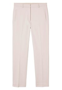 Světlé růžové kalhoty na míru vyrobené z hladkého materiálu, s plochým předním dílem, šikmými bočními kapsami a štíhlým, rovně střiženým designem.