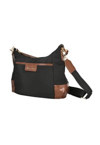 Bolso negro de hombro con detalles en imitación de cuero marrón, herrajes dorados, correa desmontable y un bolsillo delantero con cremallera. Detalles texturizados en la base.