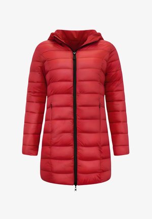 Rode pufferjack met capuchon, ritssluiting en doorgestikte look. Het materiaal lijkt glad met een glanzende afwerking.