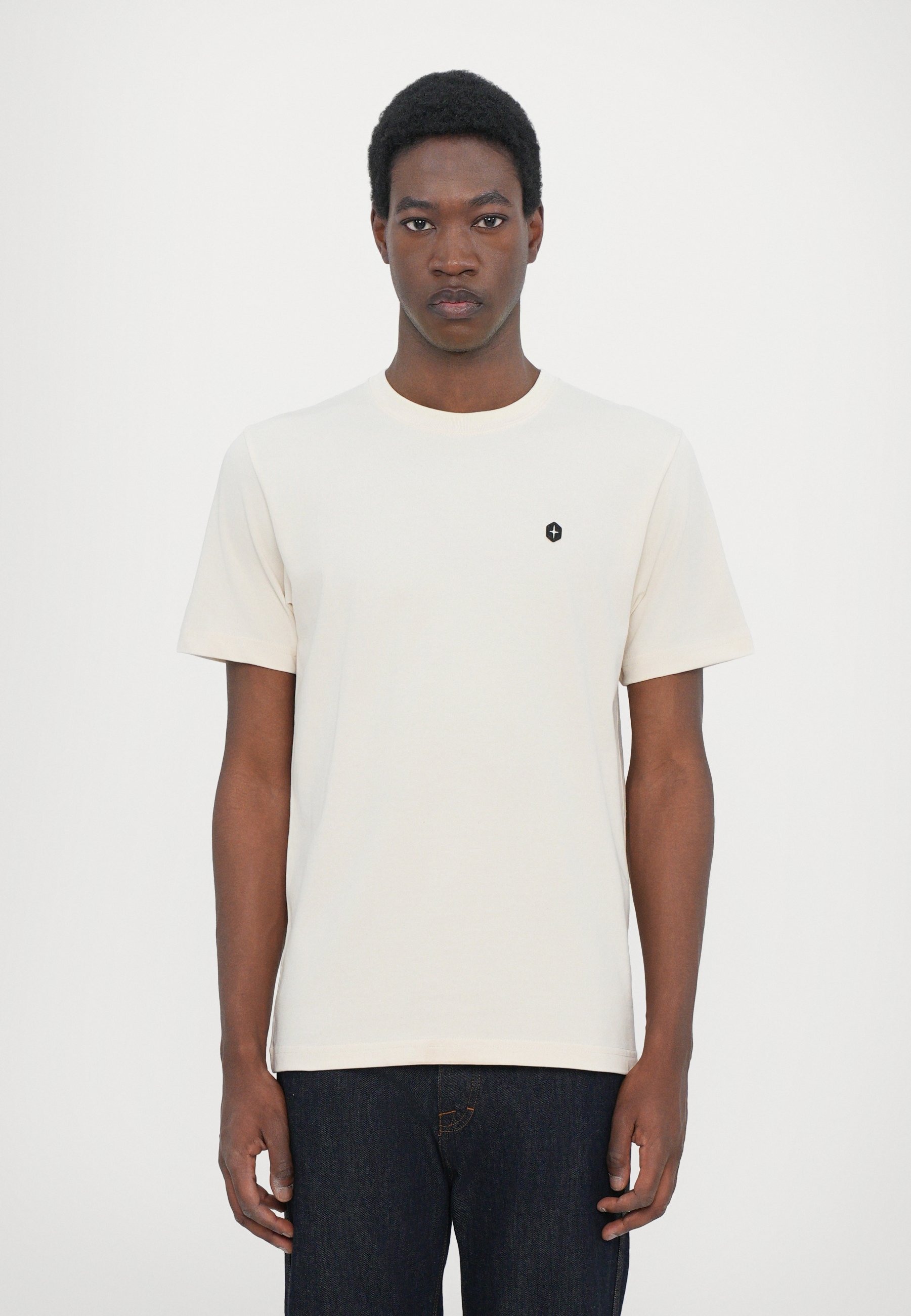 TOMMY HILFIGER - Tee shirt Homme SLUB Marine ou Rose | E-Shop CLOANE