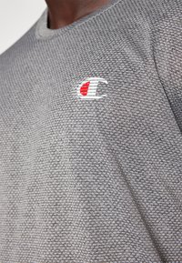 Champion CREWNECK TRAIN SMALL LOGO - Basic póló - anthrazite