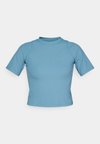 T-Shirt sport - smoky blue white