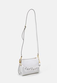 Coccinelle BOHEME GRANA DOUBLE - Kézitáska - white