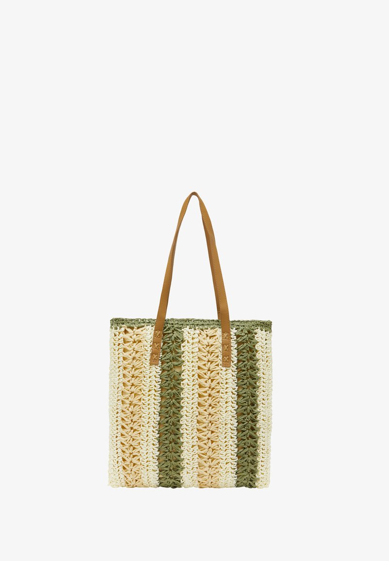 Vævet totebag i hvid, beige og grønne striber, med brune læderhåndtag og en struktureret overflade.
