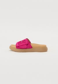 Unselected, pink
