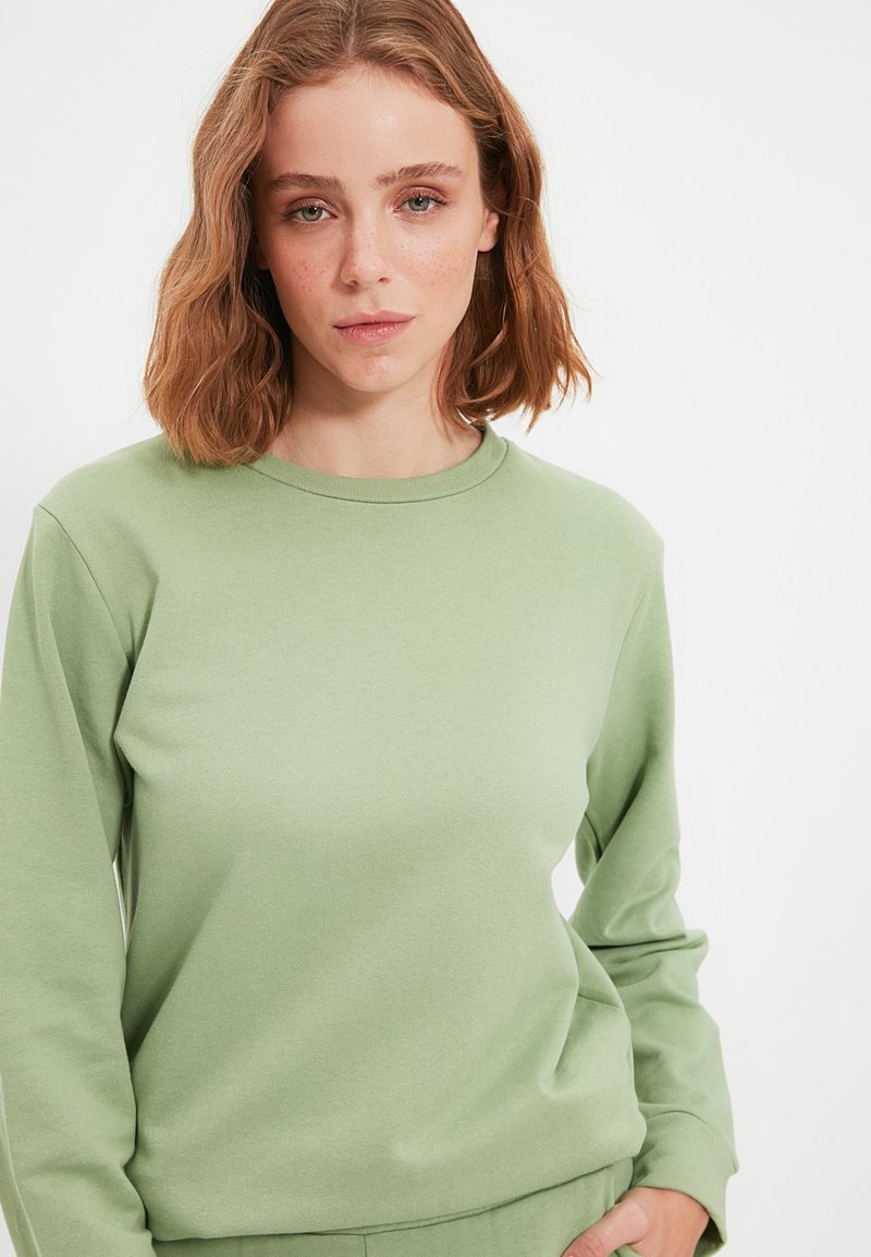 Damen Sweatshirts | Trendyol Sweatshirt green/grün - CQ20847 Damen Sweatshirts | Trendyol Sweatshirt green/grün - CQ20847