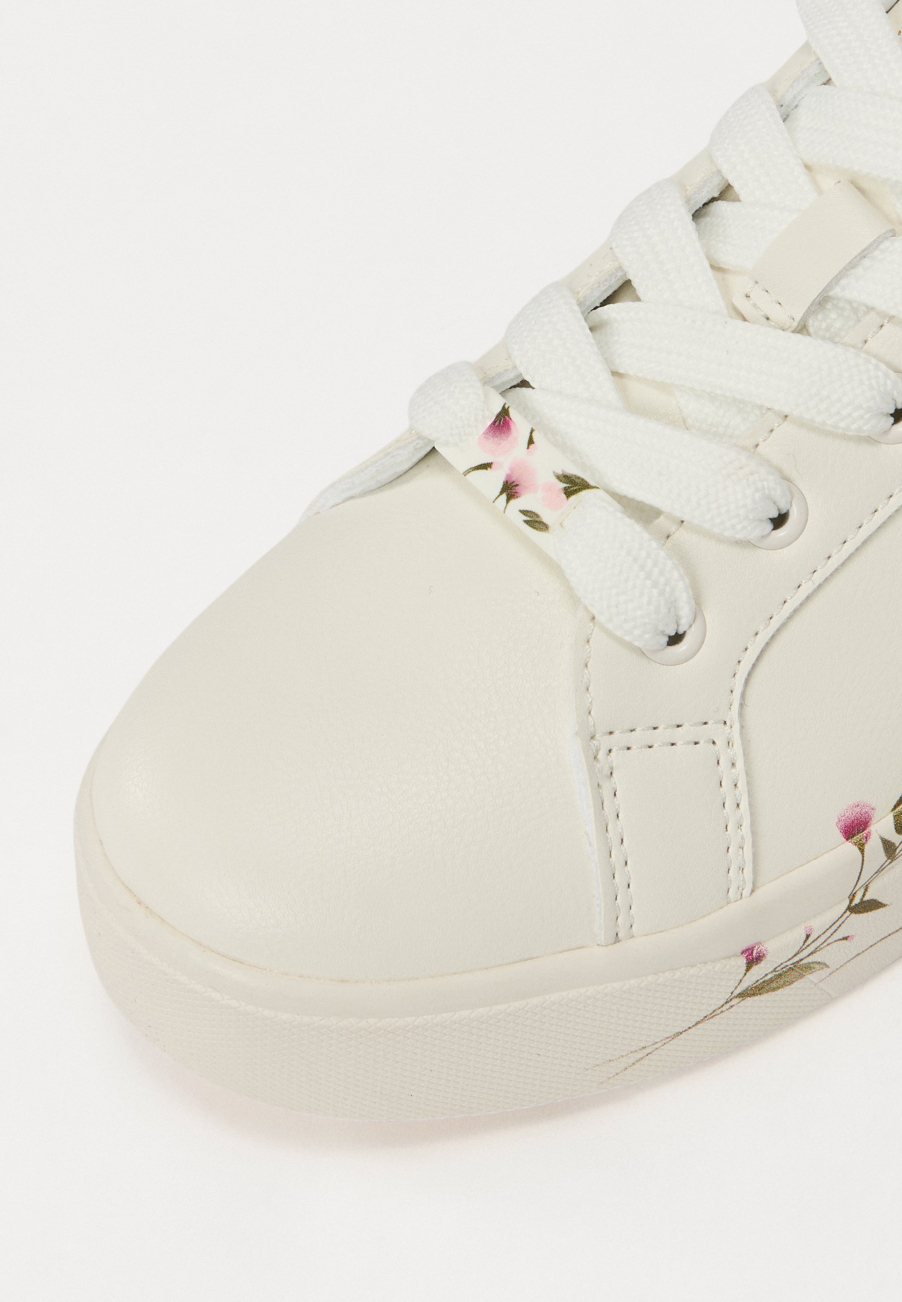 【ALDO】フローラル・花柄 Wildflowers レースアップスニーカー Wildflowers Multi Women's Low top sneakers | ALDO US