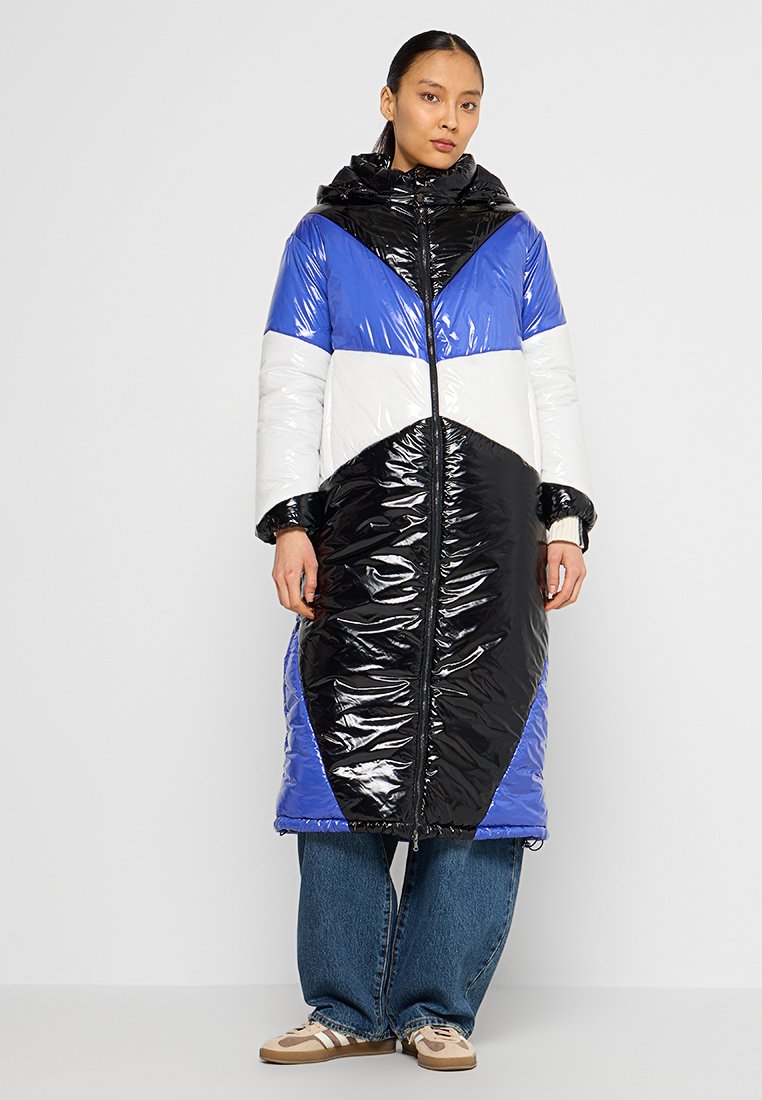 PATRIZIA PEPE Wintermantel meerkleurig PATRIZIA PEPE Wintermantel meerkleurig