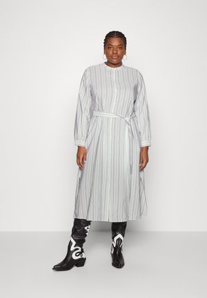 Tommy Hilfiger Curve STRIPE SHIRT DRESS - Abito a camicia - white