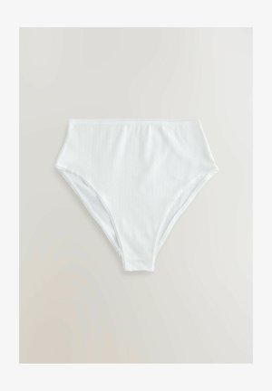 Bela badi donji dio visokog struka napravljen od teksturiranog materijala s suptilnim okomitim prugama i elastičnim pojasom. Bez dodatnih detalja ili hardvera.