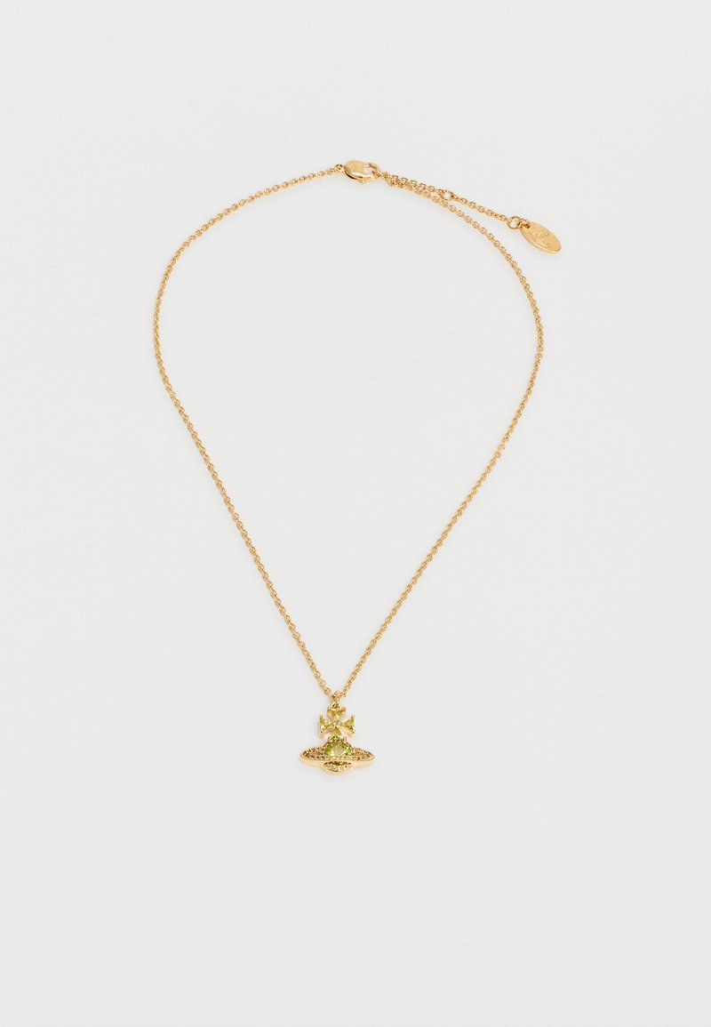 Aranylánc nyaklánc egy apró bonyolult, zöld és arany bolygó alakú medállal és homárkapoccsal.