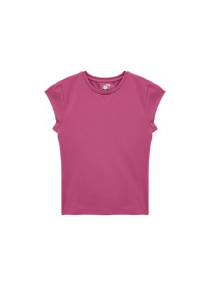 Kortærmet, rundhals, ensfarvet magenta dame-T-shirt lagt fladt på en hvid baggrund.