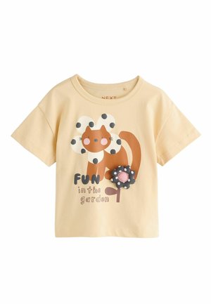 Next, REGULAR FIT - SHORT SLEEVE T-SHIRT - T-Shirt print - ecru white padded cat