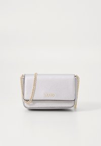 Unselected, silver-coloured
