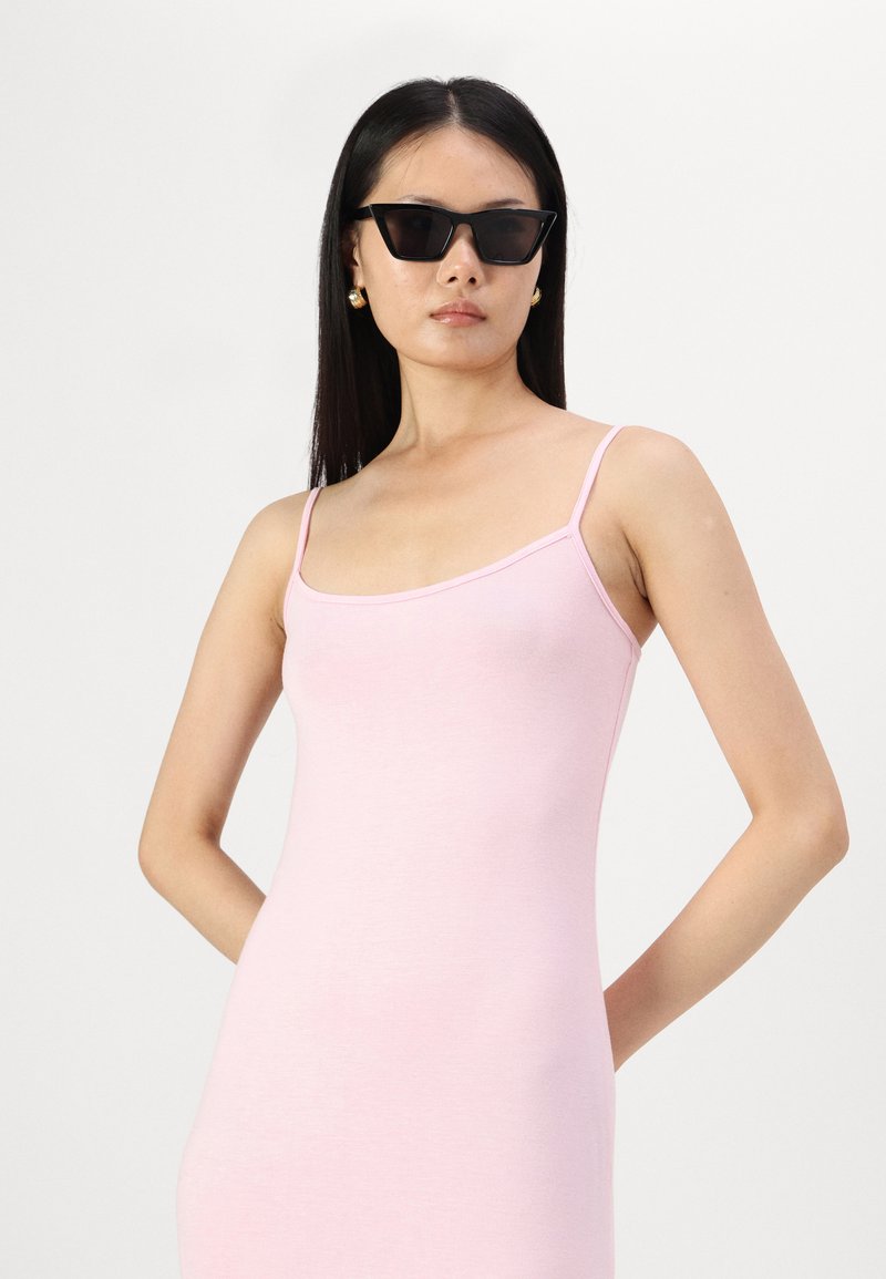 Gina Tricot SOFT TOUCH MAXI SLIP DRESS - Jerseykleid - pink lady/rosa - Zalando Gina Tricot SOFT TOUCH MAXI SLIP DRESS - Jerseykleid - pink lady/rosa - Zalando