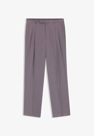 Pantaloni da uomo grigi plissettati con passanti per cintura e tasche laterali, mostrati stesi su uno sfondo bianco.