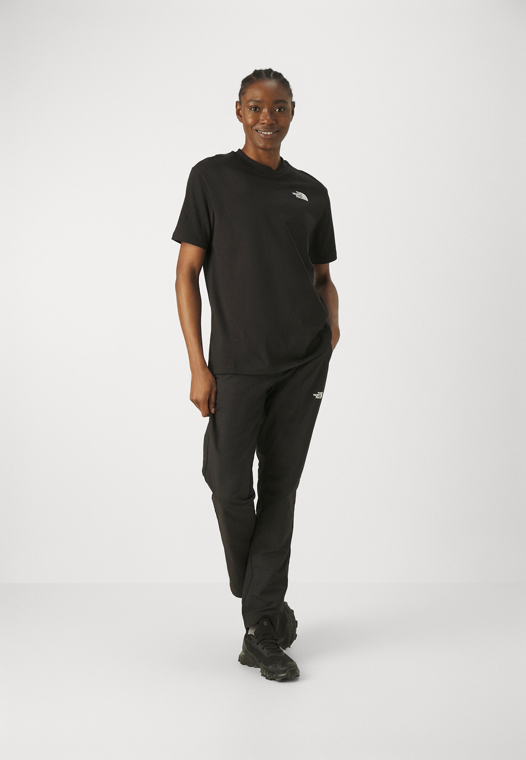 THE NORTH FACE ESSENTIAL TEE M ブラック THE NORTH FACE 2025 ESSENTIAL TEE M ブラック THE NORTH FACE(ザ