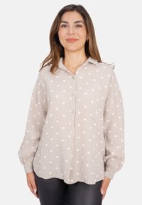 Unselected, beige weiß