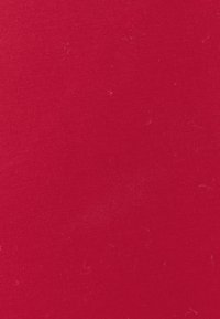 Non selezionato, red