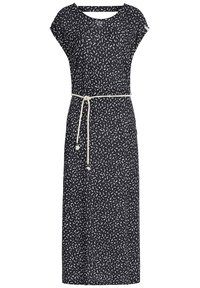 Robe midi noire à manches courtes, motif de tirets blancs dispersés et fine ceinture en corde blanche nouée à la taille.