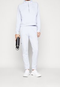 DKNY Sweatshirt - light blue