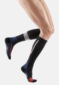 CEP THE RUN LIMITED 2024.1 COMPRESSION SOCKS KNEE-HIGH WOMEN - MADE IN GERMANY - Kniestrümpfe - black