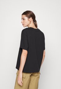 Jordan TEE - T-shirt estampada - black/white