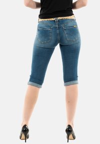 Le Temps Des Cerises Shorts di jeans - bleu