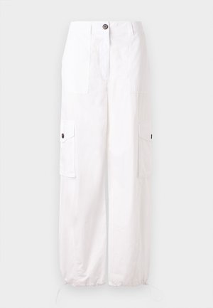 White cargo pants made of cotton with two front pockets, two side pockets, and elastic cuffs at the ankles. Features a button closure.