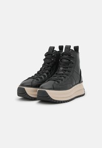 Tamaris Sneakersy wysokie