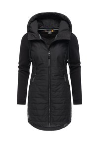 Juoda izoliuota striukė su užtrauktuku priekyje, nuimamomis gaubtu, ilgomis rankovėmis ir dviem šoninėmis kišenėmis. Yra tekstūruotas siuvinėtas raštas.