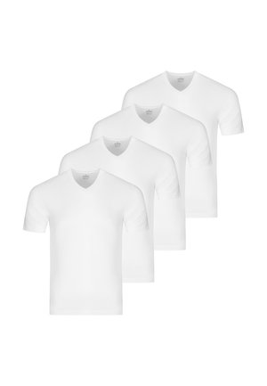 Cztery proste białe koszulki z krótkim rękawem i dekoltem w serek ułożone w przesunięty stos na białym tle.