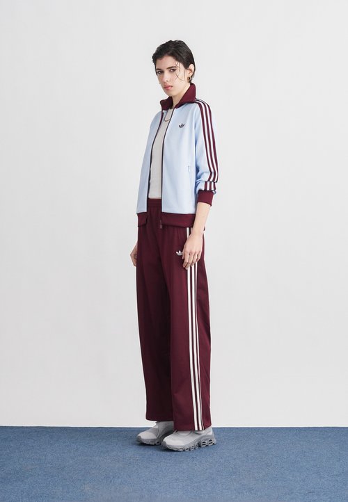 adidas CLASSIC TT - Zip-up sweatshirt - crystal sky/maroon — photo 2