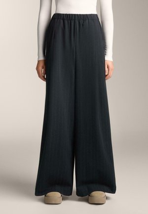 PINSTRIPE STRUCTURED WIDE-LEG  - Hlače - dark blue