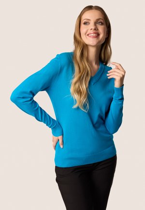 Willis Womens Pullover in Black Check