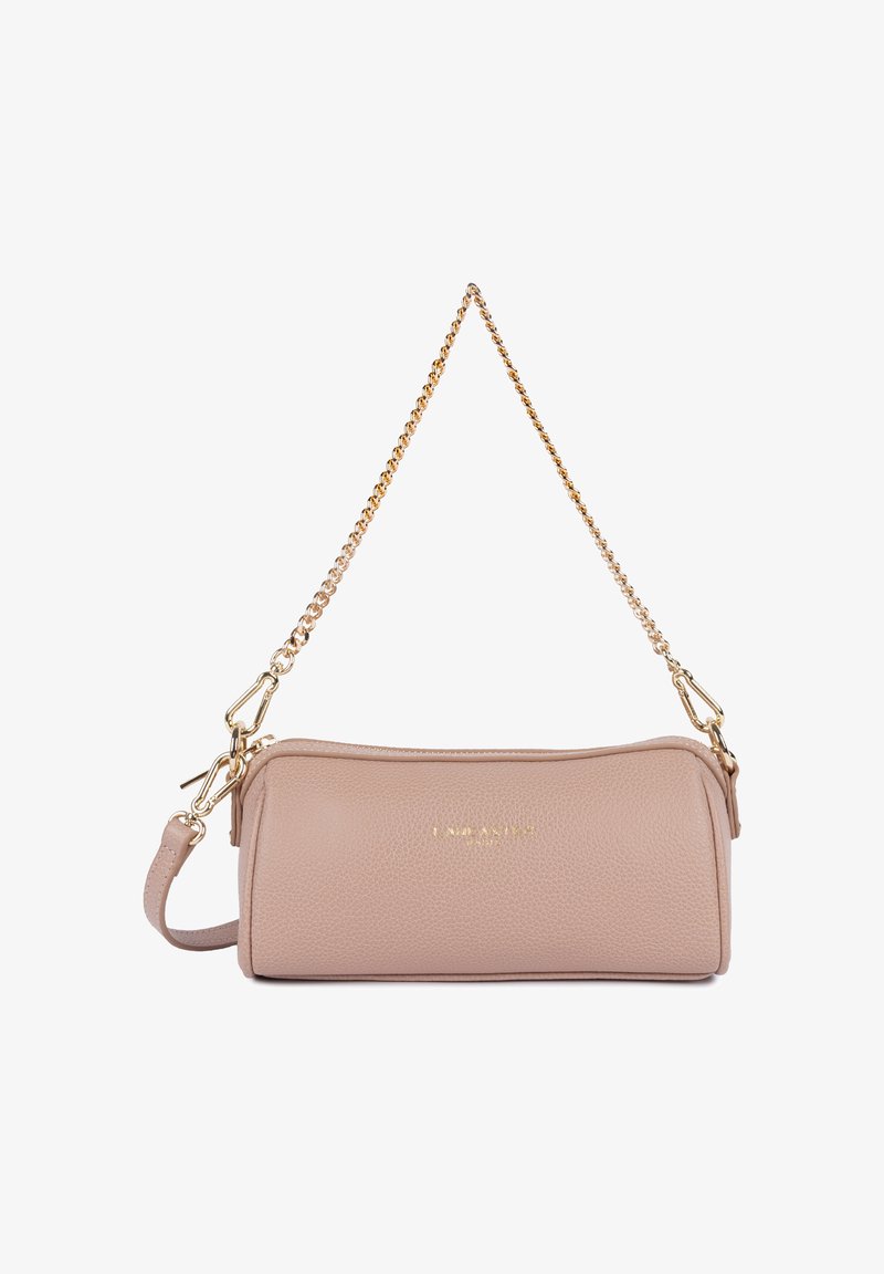 Petit sac à main rectangulaire en cuir rose blush avec bandoulière chaîne dorée et fermeture éclair.