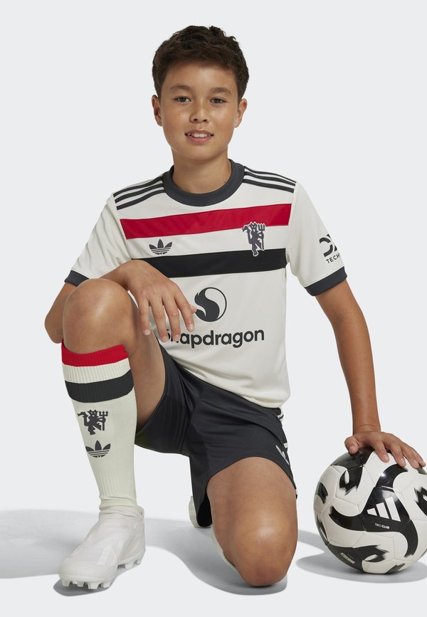 MANCHESTER UNITED REPLICA  JUNIOR - Sports shorts - carbon3