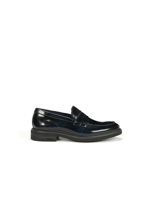 Mocassino in pelle blu navy con una finitura liscia e lucida, dettaglio della fascia penny e suola in gomma; design semplice senza decorazioni.