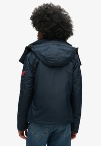Superdry & Co HOODED MOUNTAIN - Chaqueta outdoor - eclipse navy