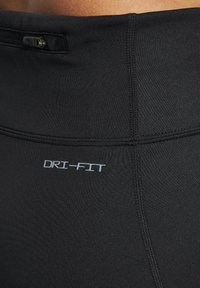 Nike SB Shorts - black black