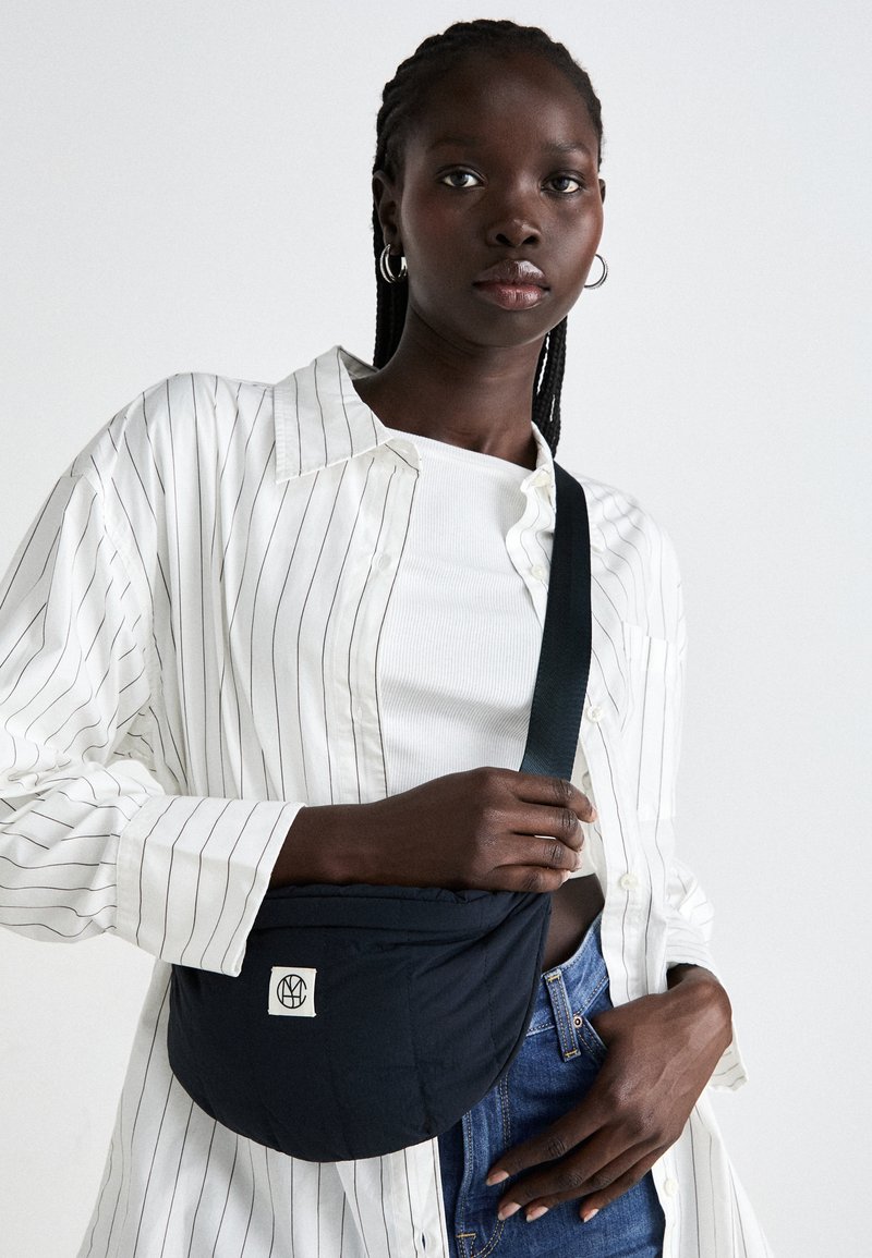 MSCH Copenhagen ICON BUMBAG KEY - Borsa a tracolla - sky captain/blu ...
