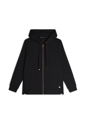 Schwarzer Kapuzenpullover mit gesteppter Textur an den Ärmeln, ausgestattet mit einem rosegoldenen Reißverschluss, Kordeln und einem lässigen Schnitt.