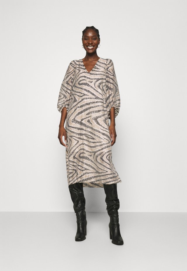 DRESS - Sukienka letnia - humus