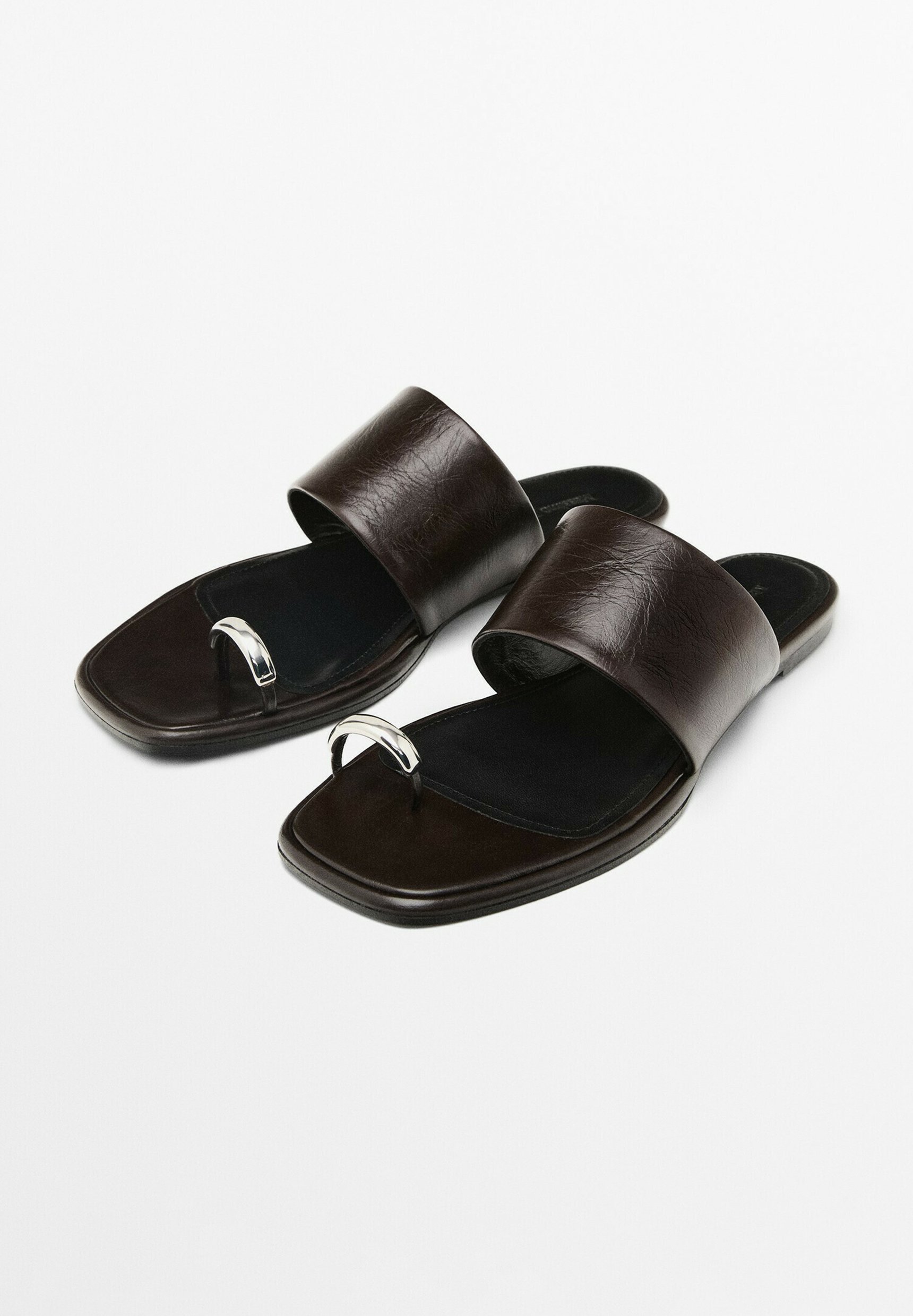 Massimo Dutti FLAT SLIDER WITH RING DETAIL - T-bar sandals